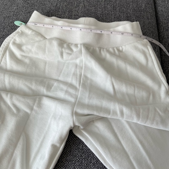 Women's white sweatpants - Picture 6 of 6